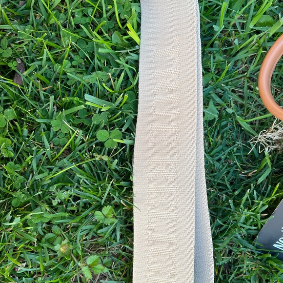 TRUE RELIGION MINI TOTE VIRAL TIKTOK - Picture 6 of 8